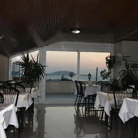 Maltepe Grand Hotel 2*